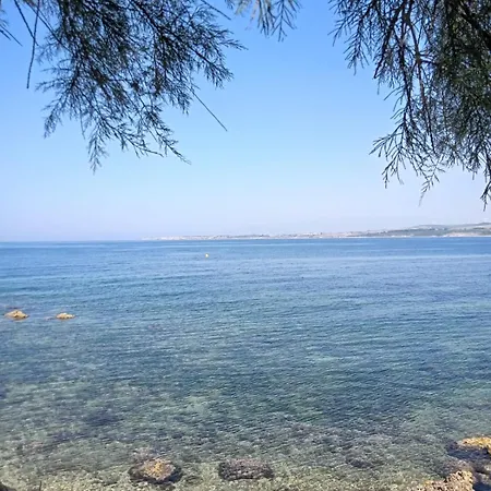 Residenza La Spiaggetta Torrenuova