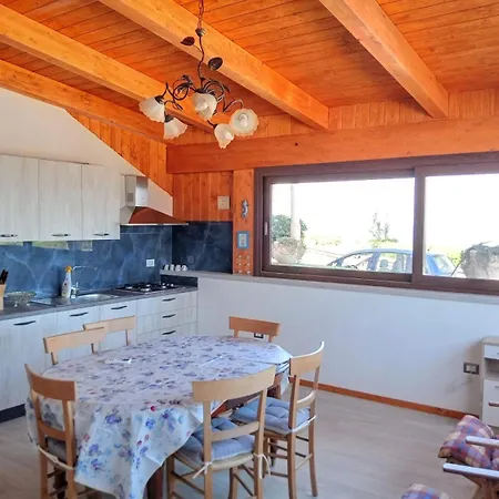 Residenza La Spiaggetta Torrenuova Апартаменты *